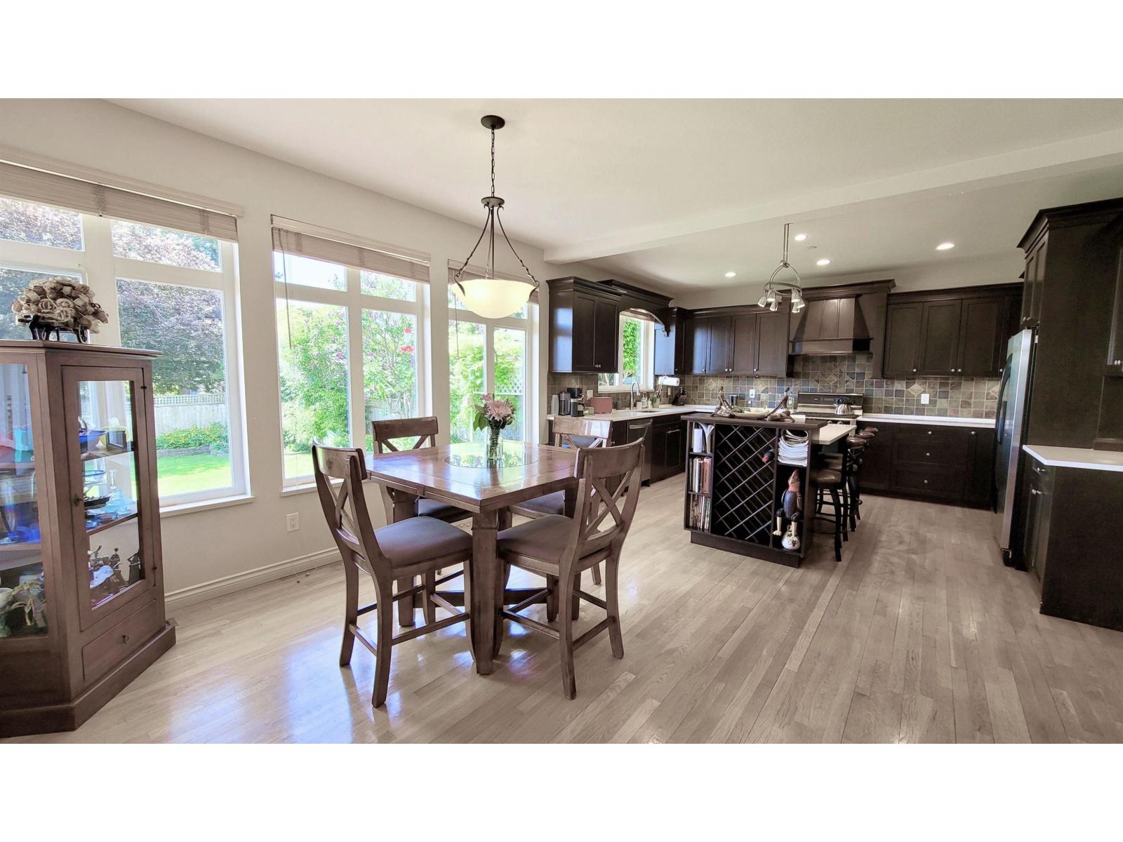 15974 BUENA VISTA AVENUE, White Rock