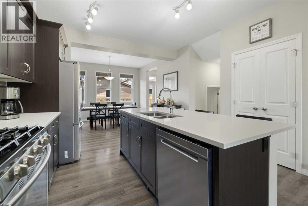 Single Family House for Sale in  Evanscrest Way NW Evanston Calgary 