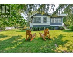  480 Robinson Avenue, Naramata