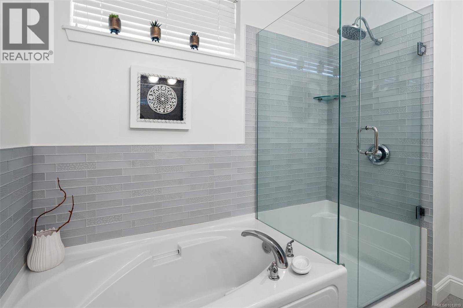  2398 Poplar Drive, Sooke