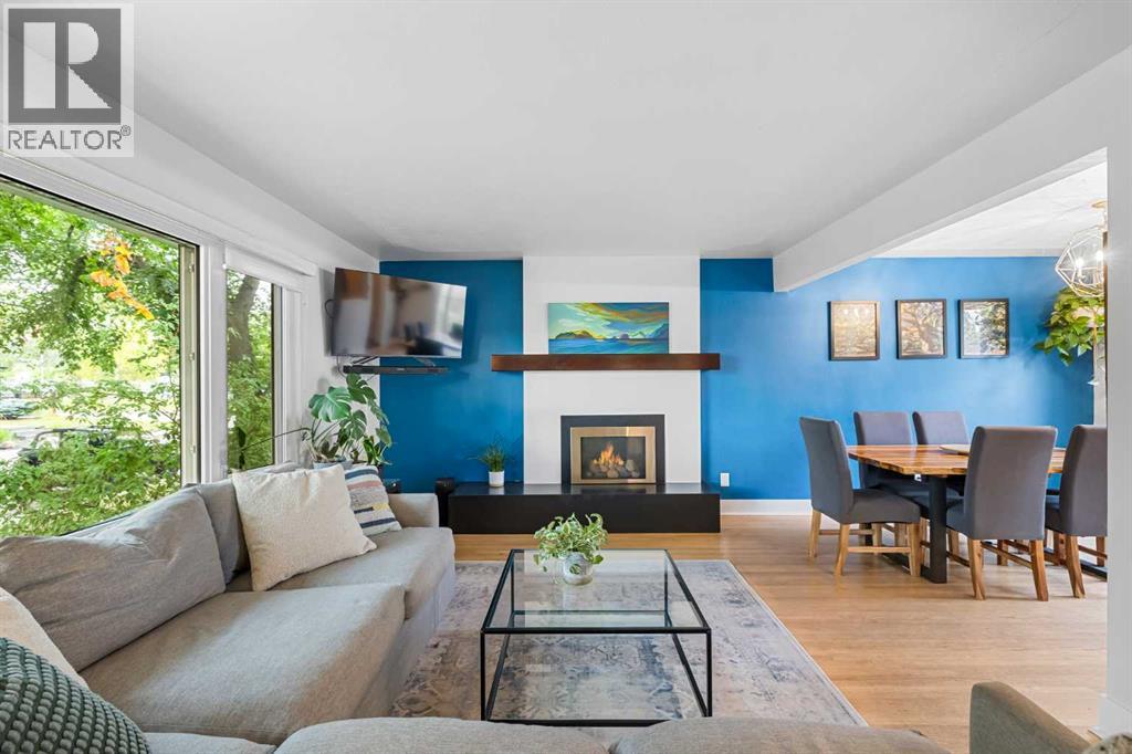Single Family House 4 Level for Sale in  Harley Road SW Haysboro Calgary 