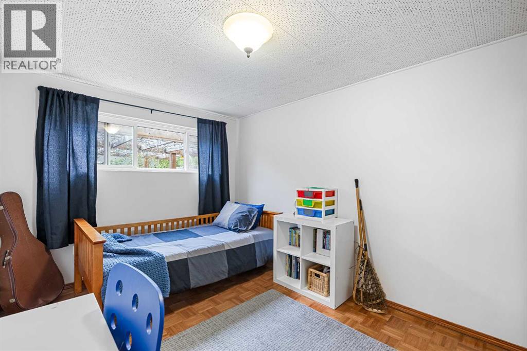 Single Family House 4 Level for Sale in  Harley Road SW Haysboro Calgary 