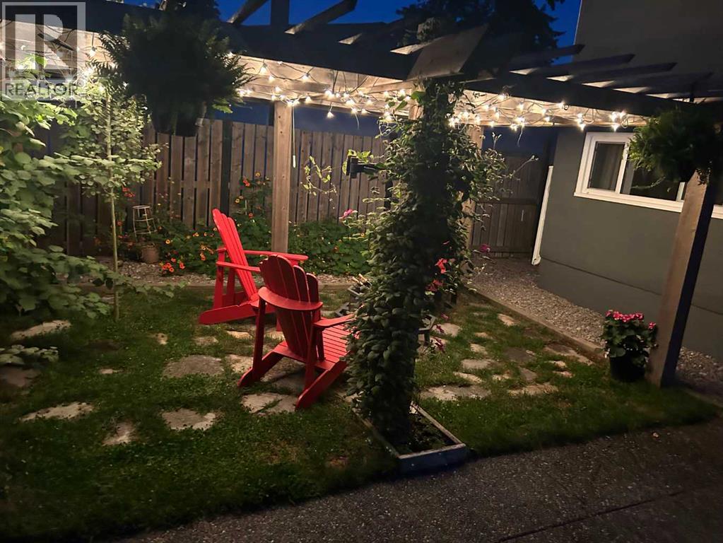Single Family House 4 Level for Sale in  Harley Road SW Haysboro Calgary 