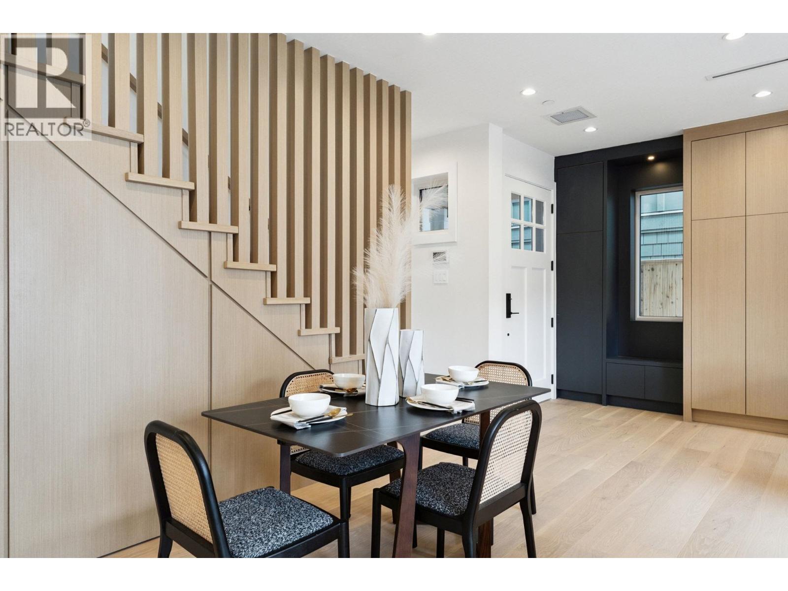 4868 DUMFRIES STREET, Vancouver