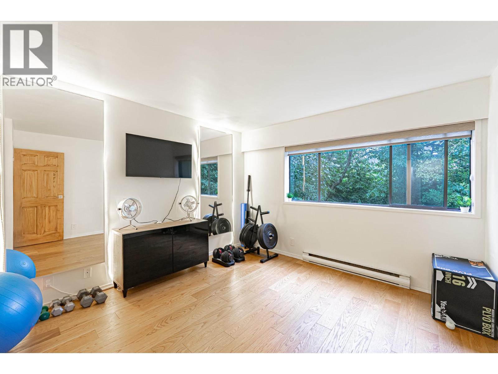 5 1786 ESQUIMALT AVENUE, West Vancouver