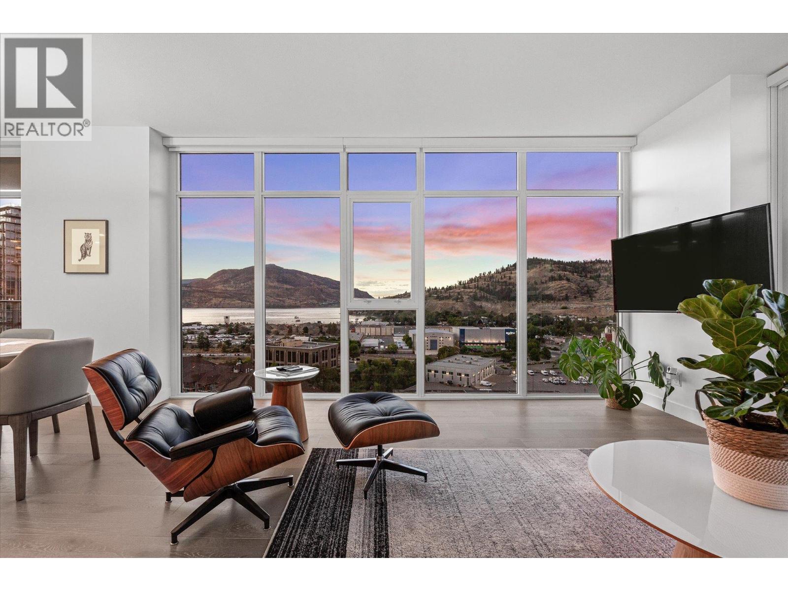 1304 1151 Sunset Drive, Kelowna