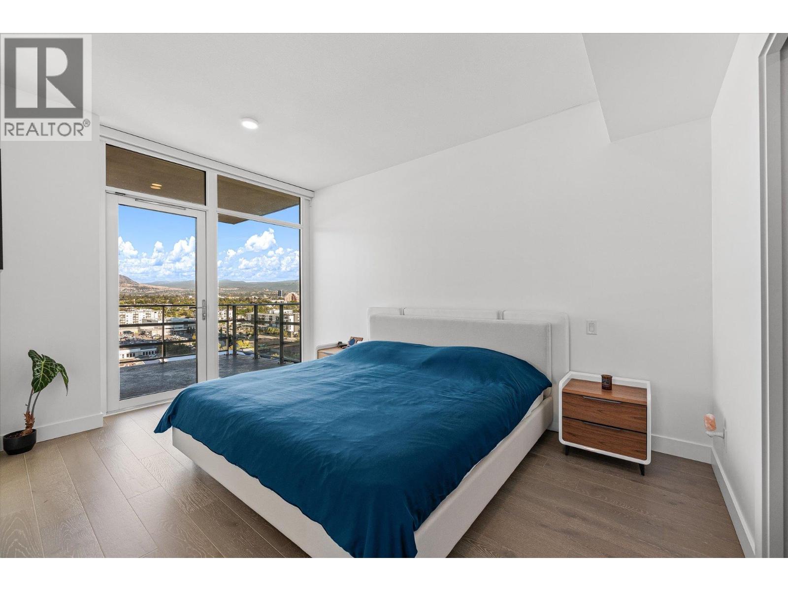 1304 1151 Sunset Drive, Kelowna