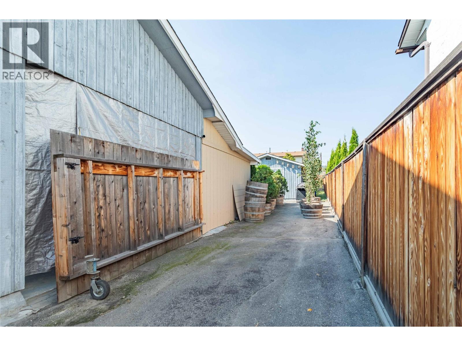  3564 Springer Road, West Kelowna
