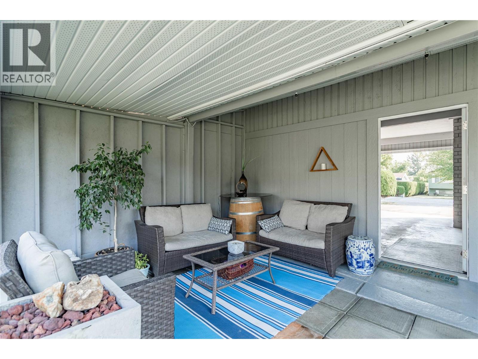  3564 Springer Road, West Kelowna