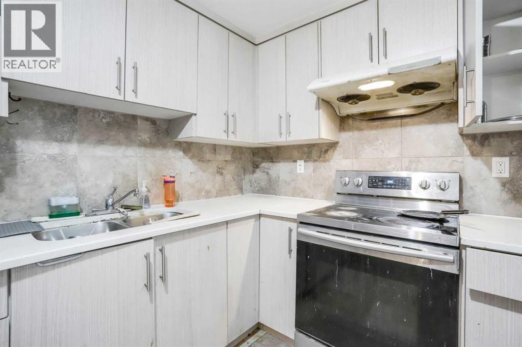 Single Family House 4 Level for Sale in  Taralea Park NE Taradale Calgary 
