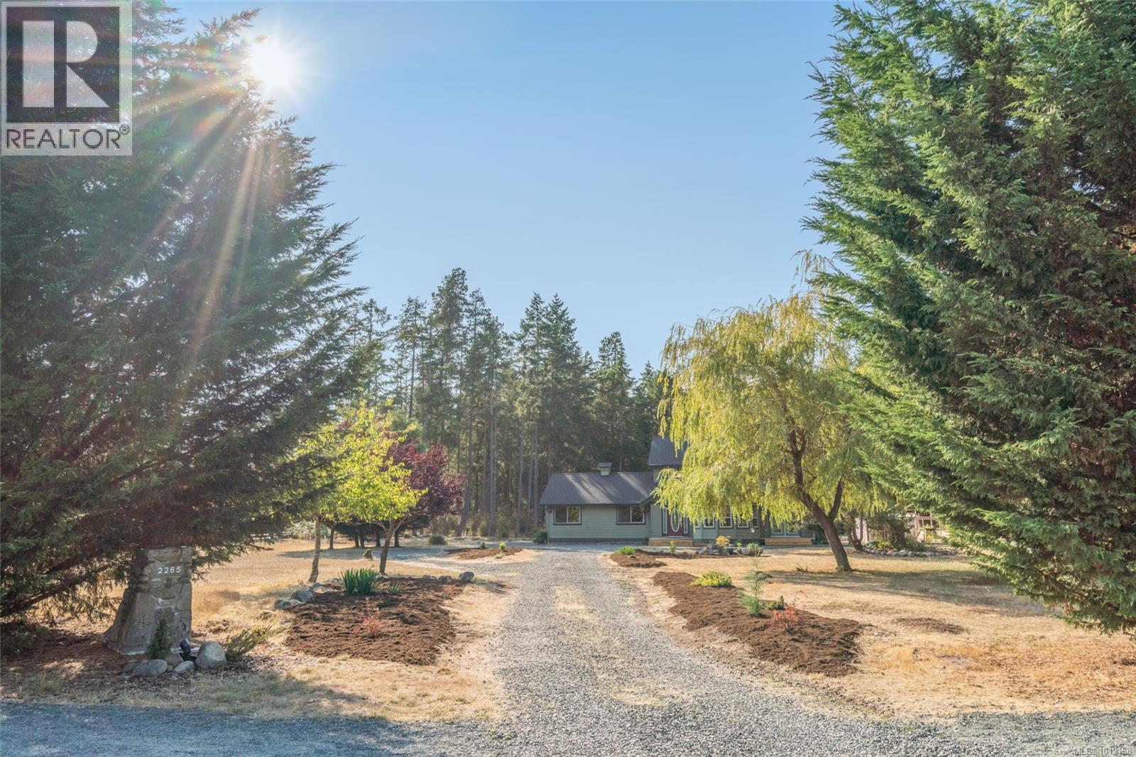 2265 Peterson Rd, Nanoose Bay