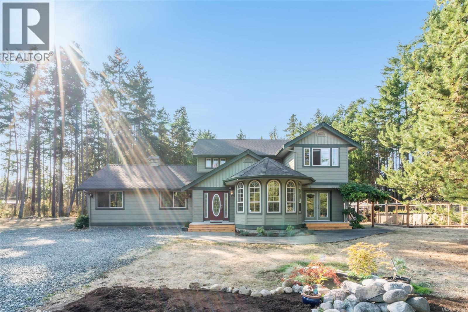 2265 Peterson Rd, Nanoose Bay