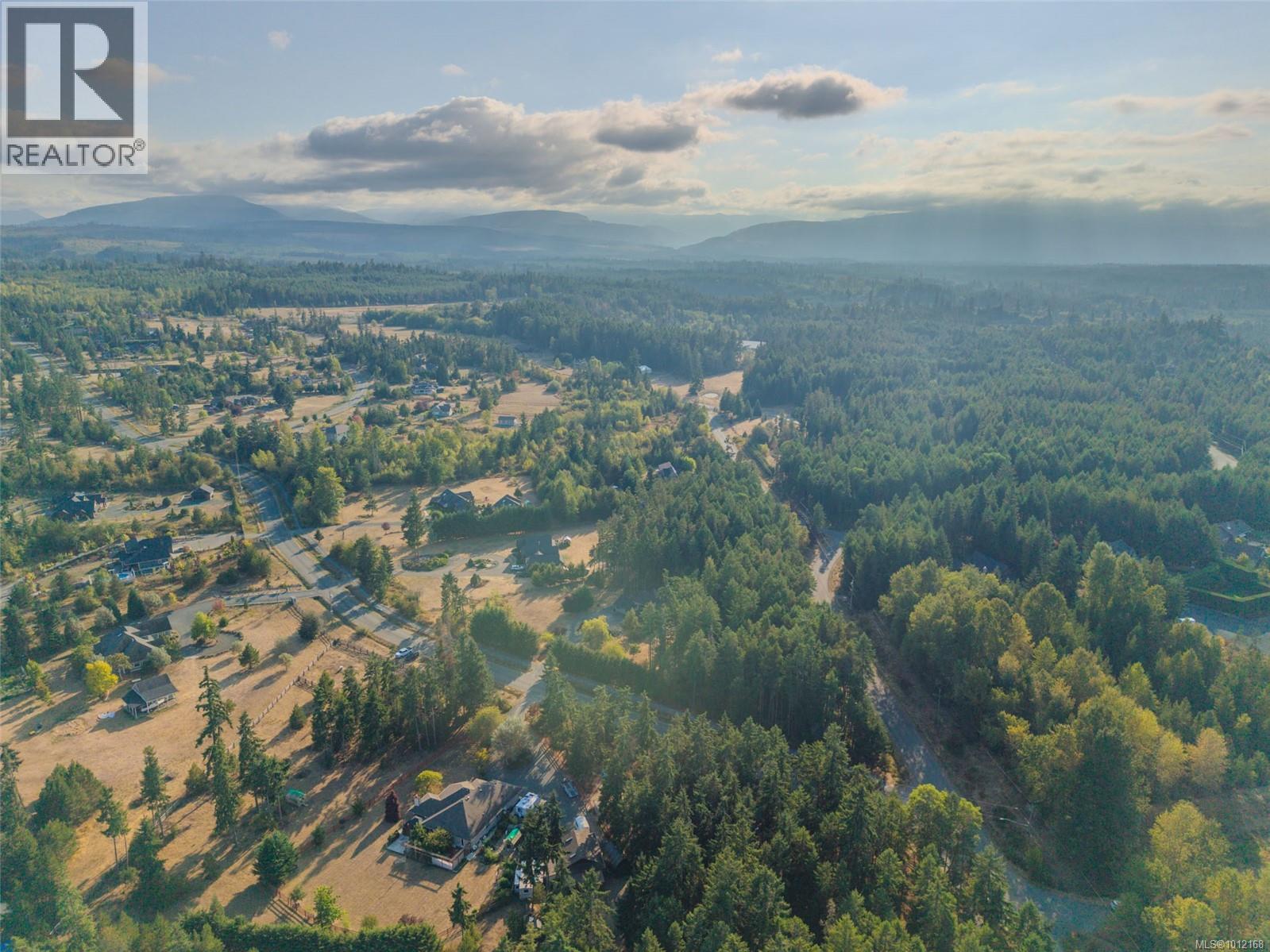 2265 Peterson Rd, Nanoose Bay