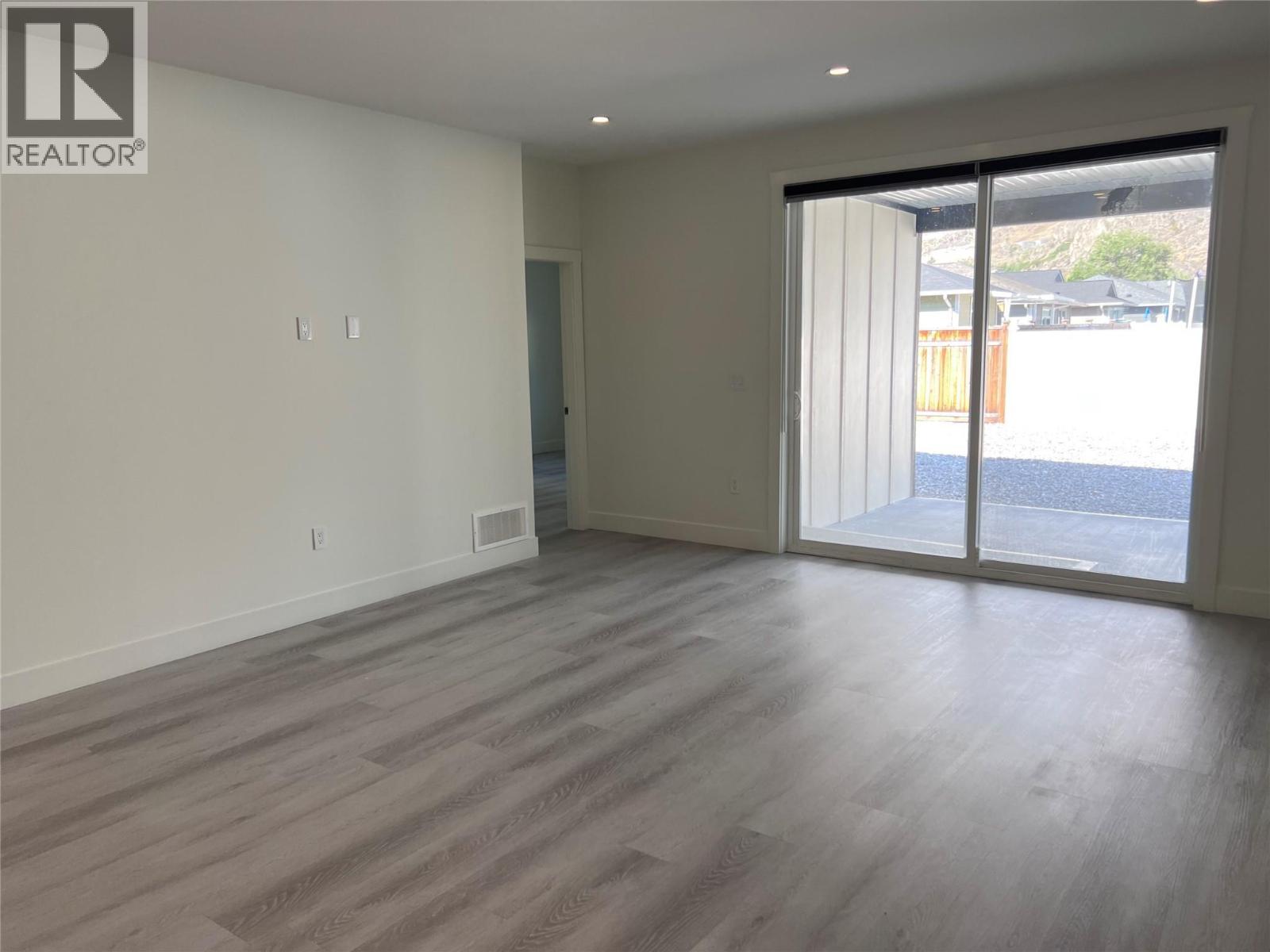  278 BENTGRASS Avenue, Oliver