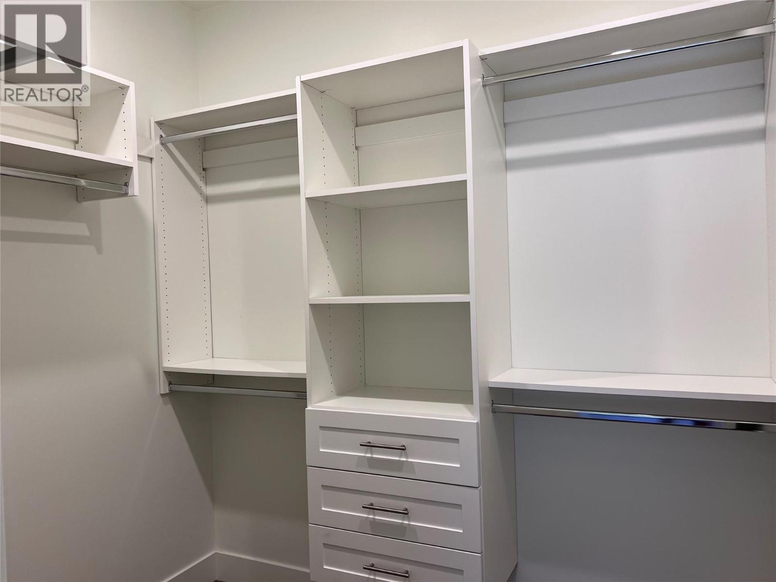  288 BENTGRASS Avenue, Oliver