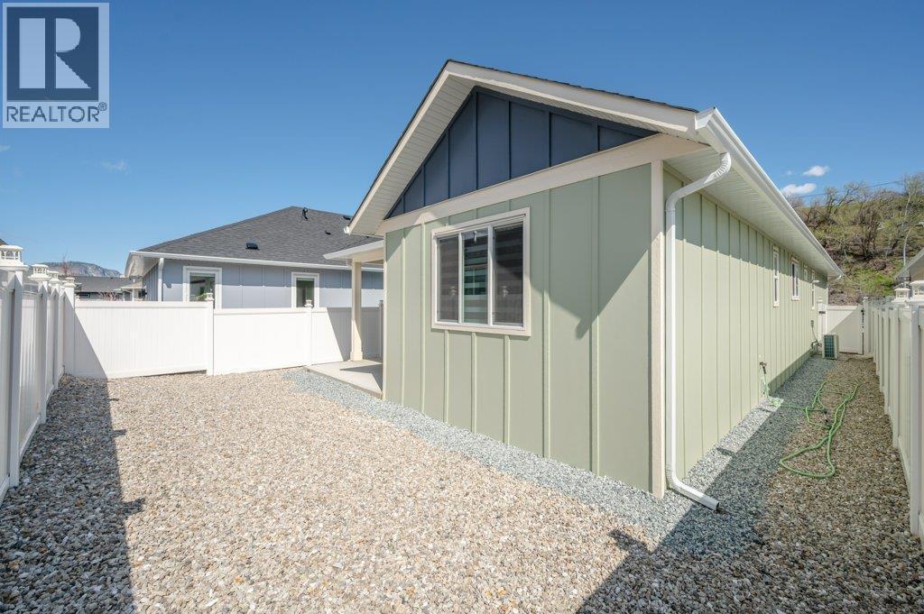  288 BENTGRASS Avenue, Oliver