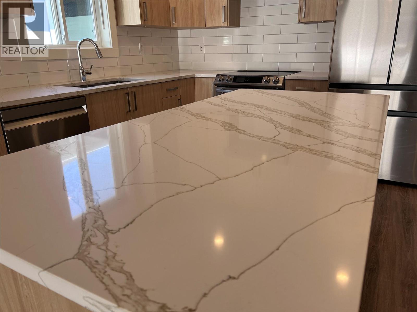  288 BENTGRASS Avenue, Oliver