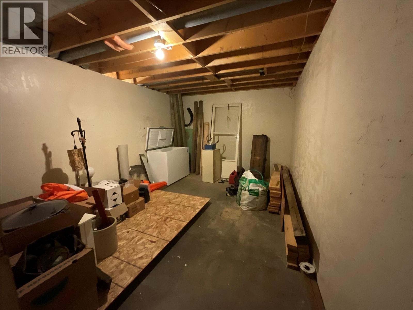 64 Merrick Place - 17