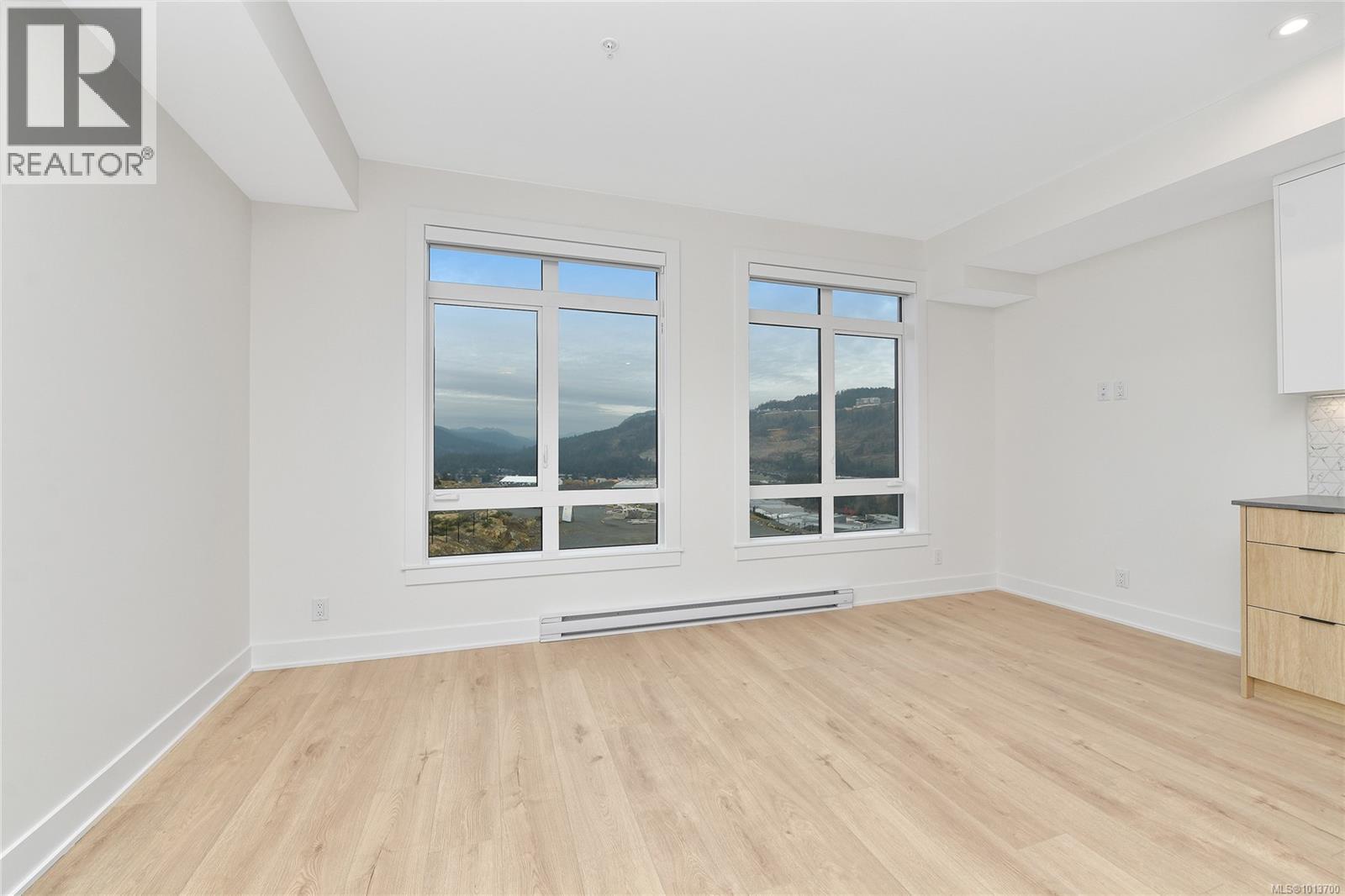 205 1114 Samar Crescent, Langford