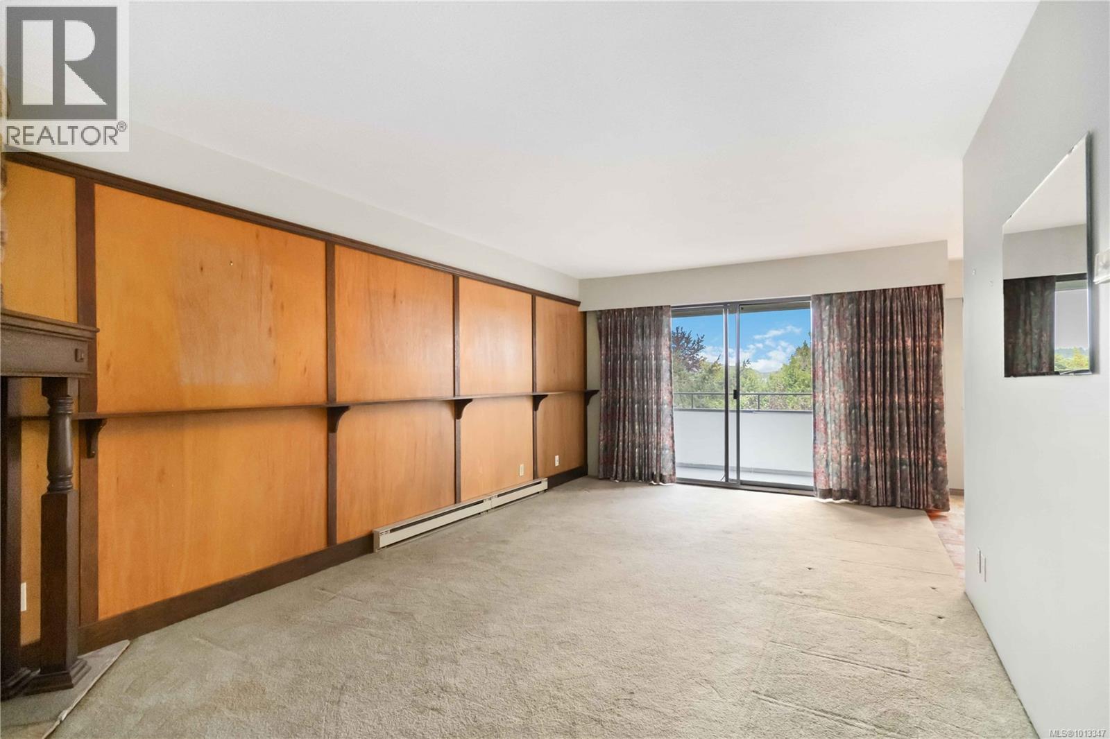 307 853 Selkirk Avenue, Esquimalt