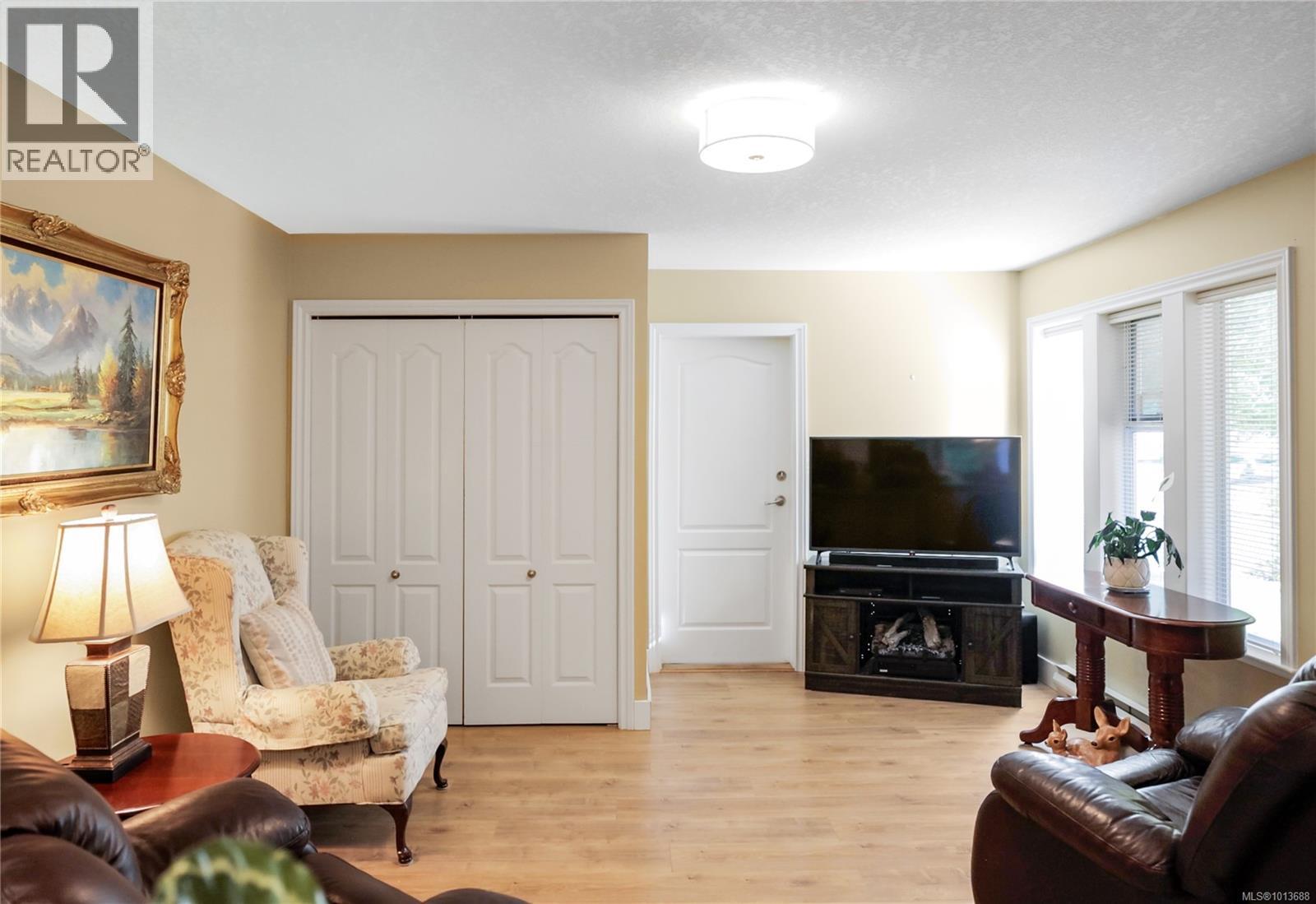 24 810 Chestnut St, Qualicum Beach