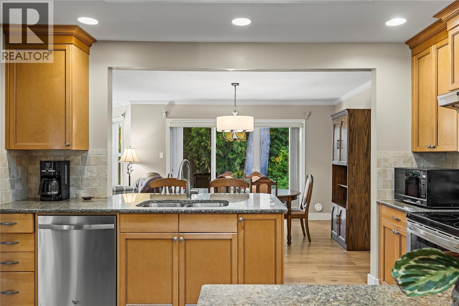24 810 Chestnut St, Qualicum Beach