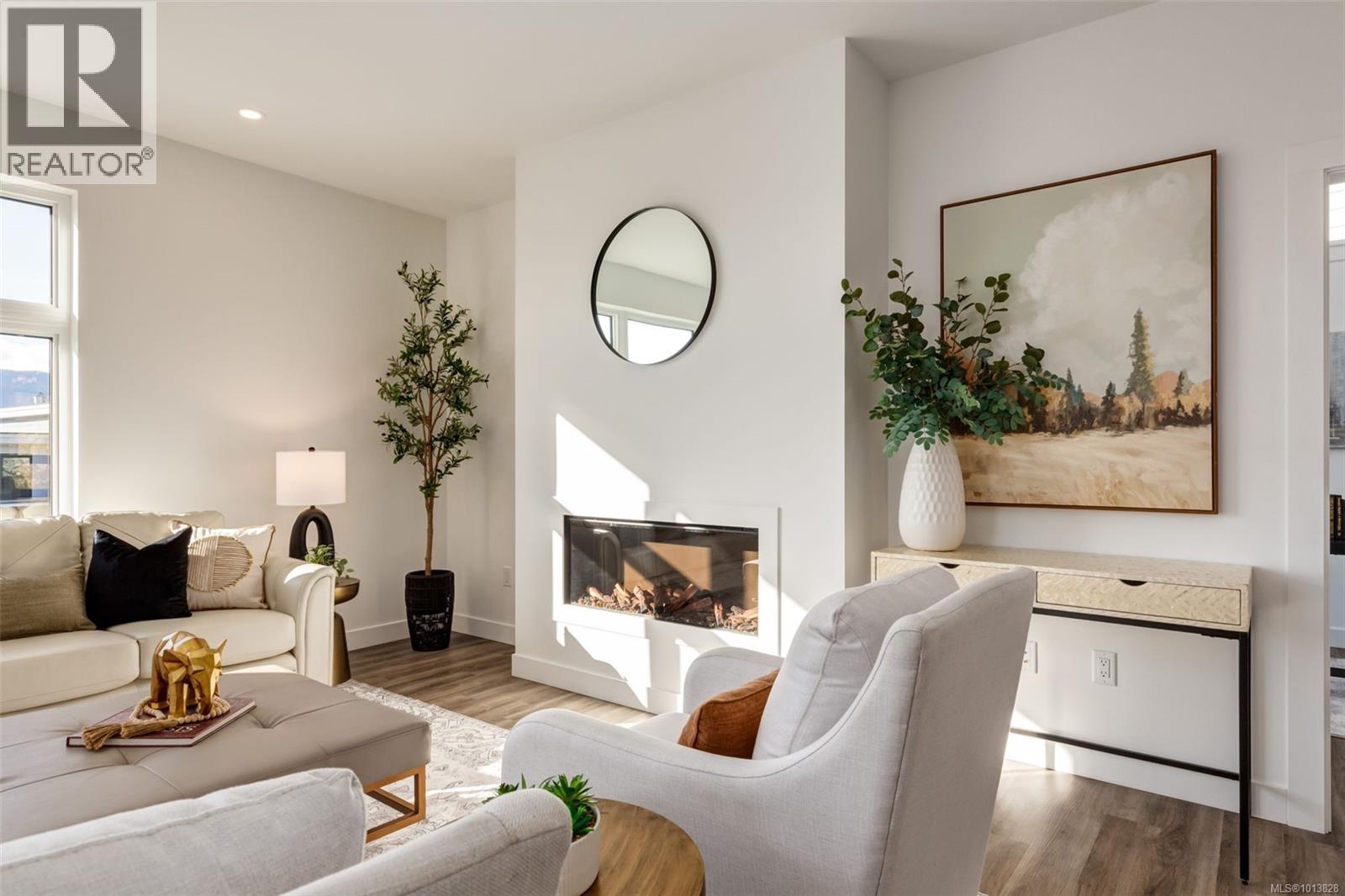 102 1220 Manzanita Pl, Nanaimo