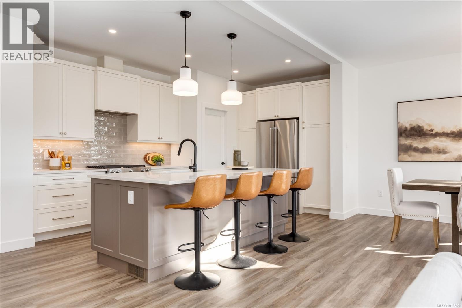 101 1220 Manzanita Pl, Nanaimo