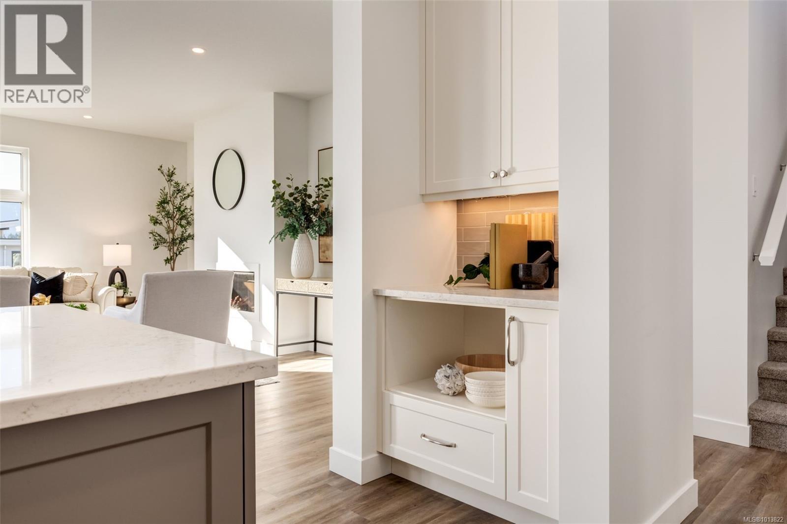 101 1220 Manzanita Pl, Nanaimo