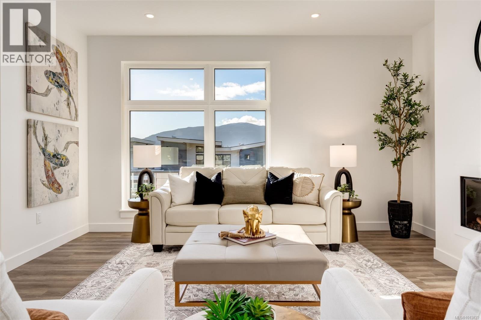 101 1220 Manzanita Pl, Nanaimo