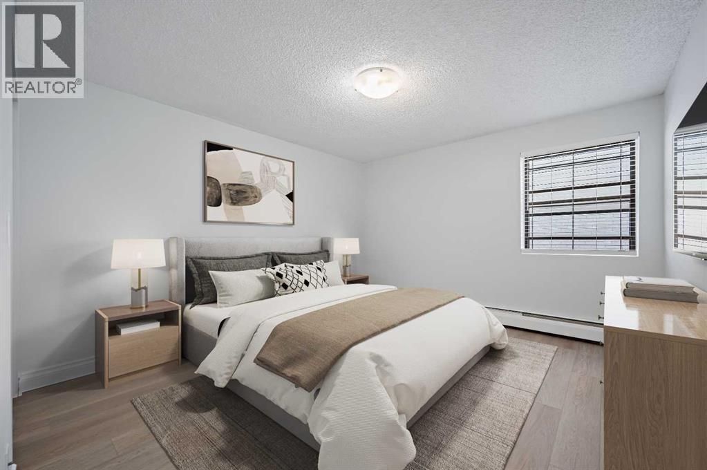 Single Family House for Sale in    Avenue SW Windsor Park Calgary 