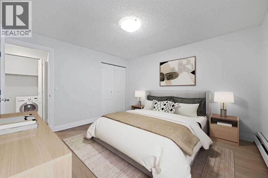 Single Family House for Sale in    Avenue SW Windsor Park Calgary 