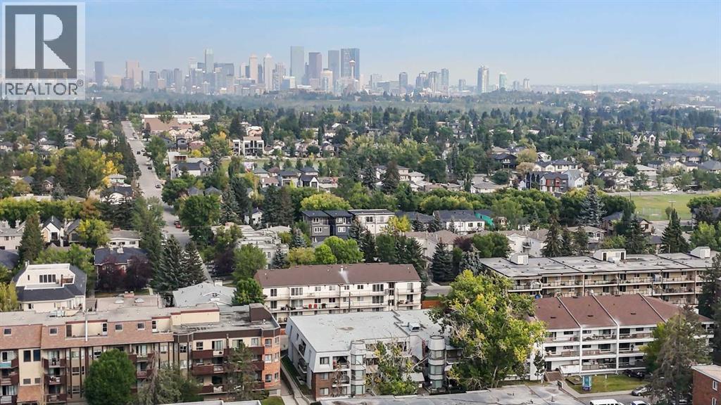 Single Family House for Sale in    Avenue SW Windsor Park Calgary 