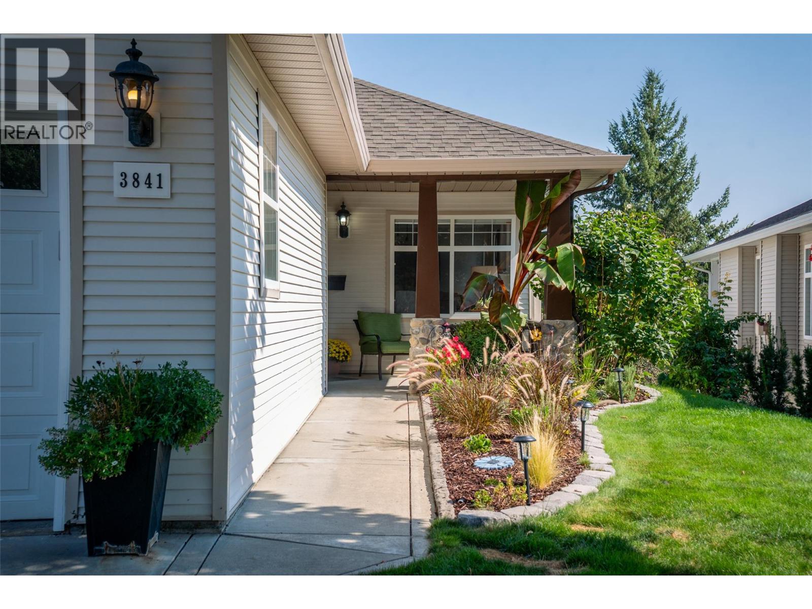  3841 Glen Canyon Drive, West Kelowna