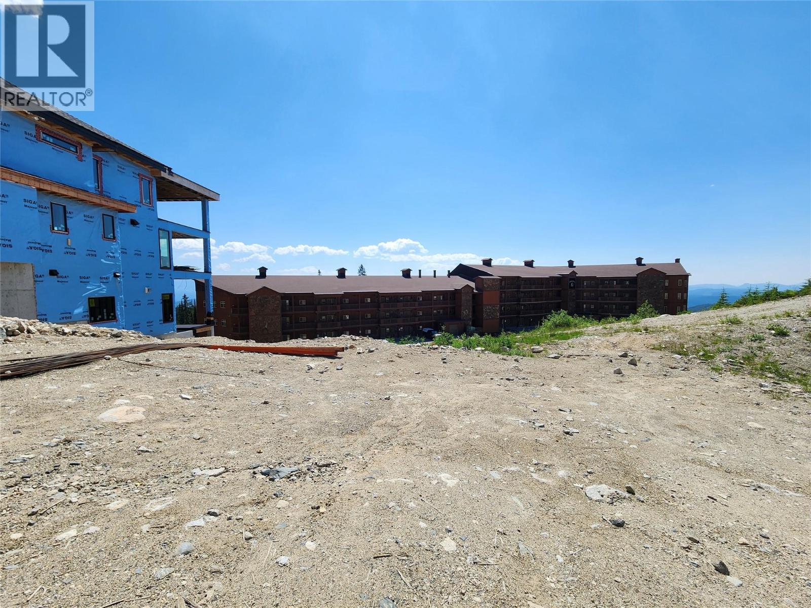  330 Feathertop Way, Big White