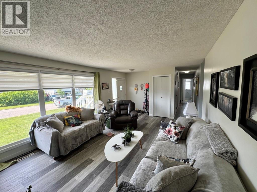 924 93 Avenue, Dawson Creek