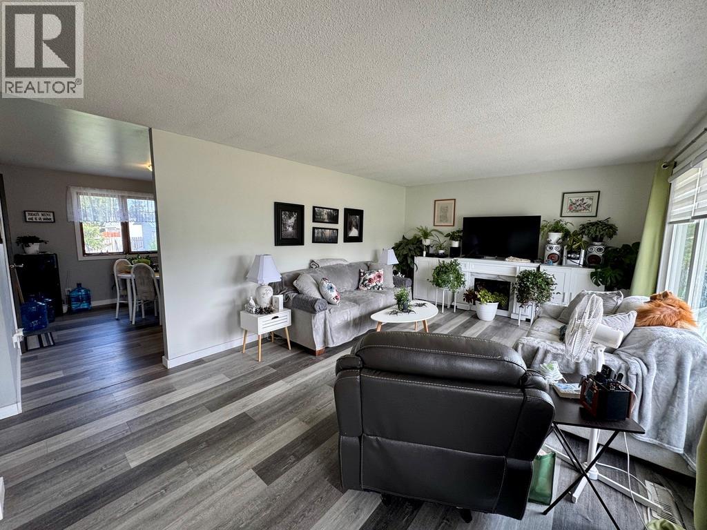 924 93 Avenue, Dawson Creek