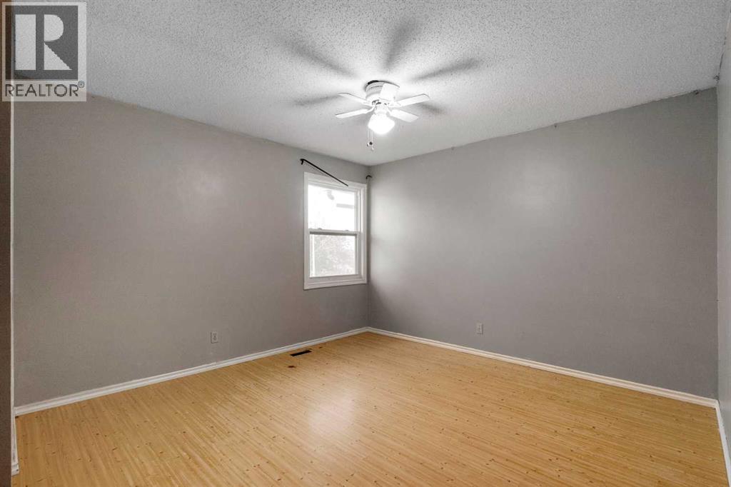 105 Simpson Way, Fort McMurray