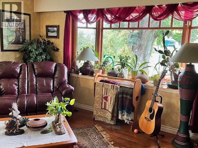 379 ROLPH STREET, Quesnel