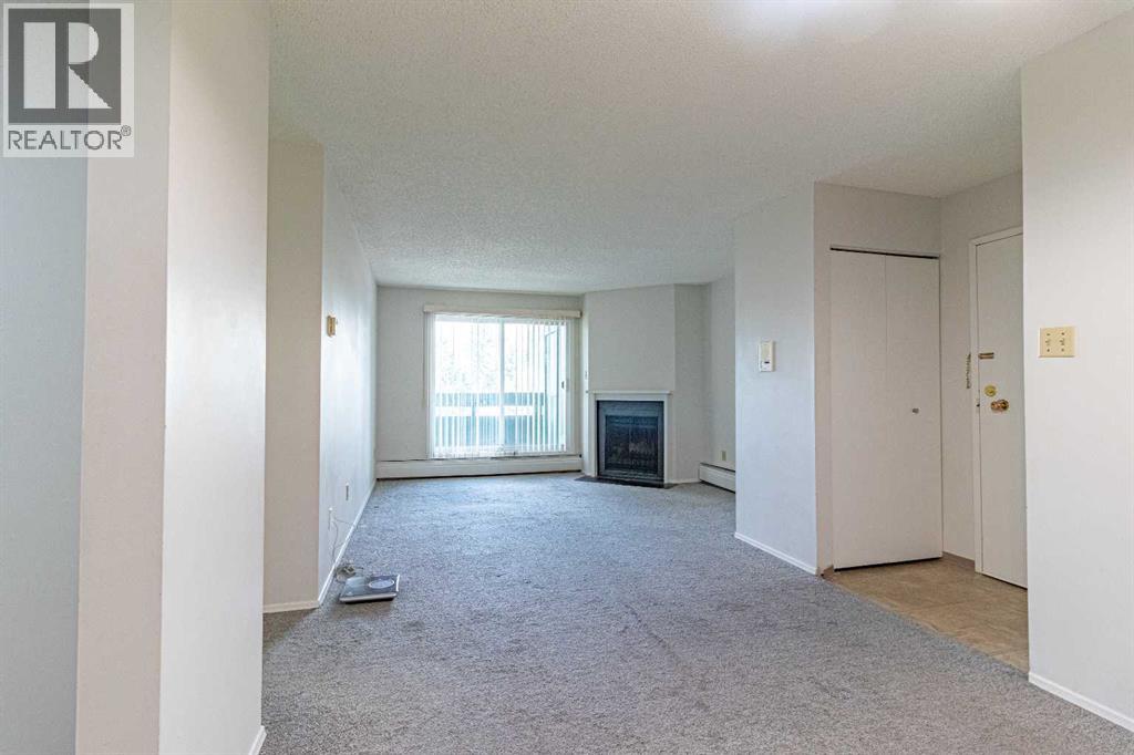 Single Family House for Sale in   Southampton Drive SW Southwood Calgary 