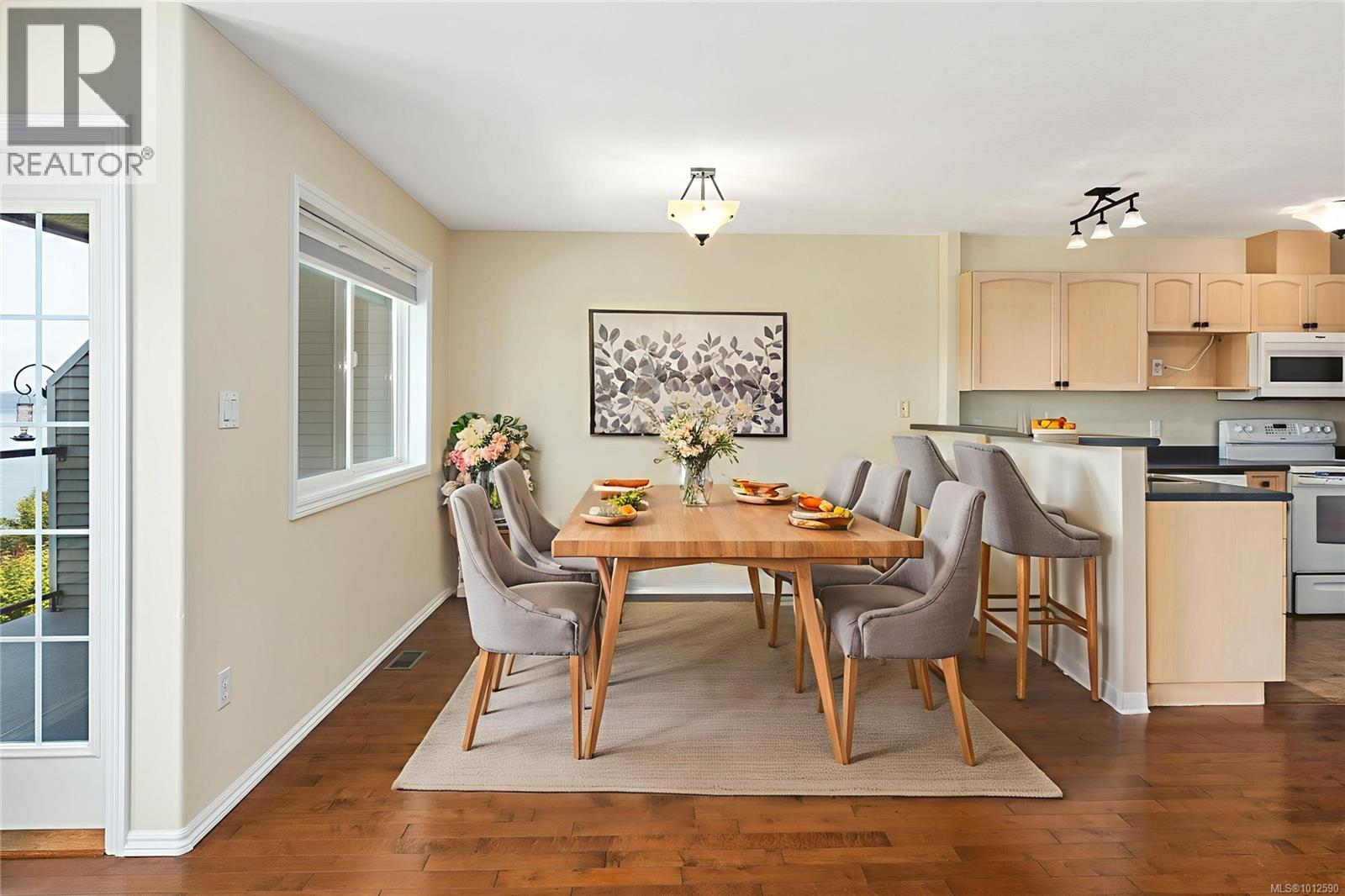 10185 View St, Chemainus