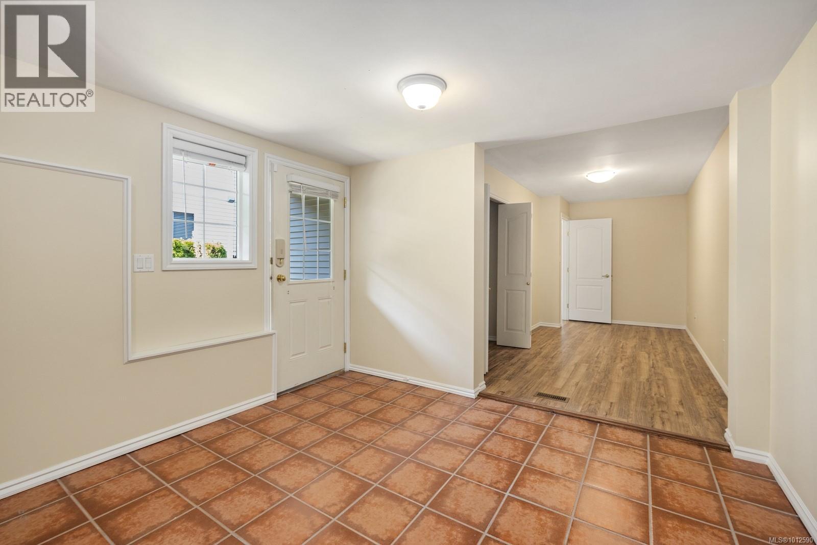 10185 View St, Chemainus
