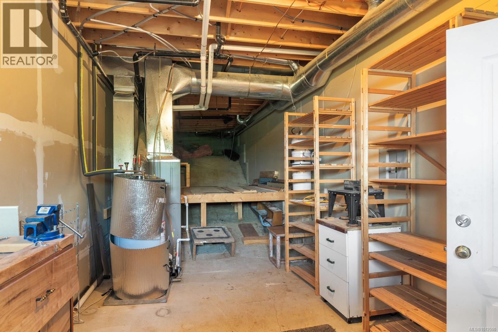 10185 View St, Chemainus