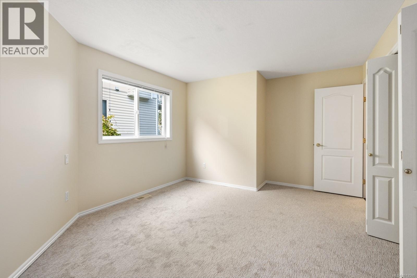 10185 View St, Chemainus