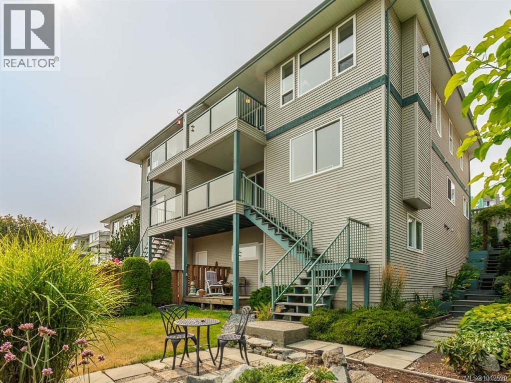 10185 View St, Chemainus