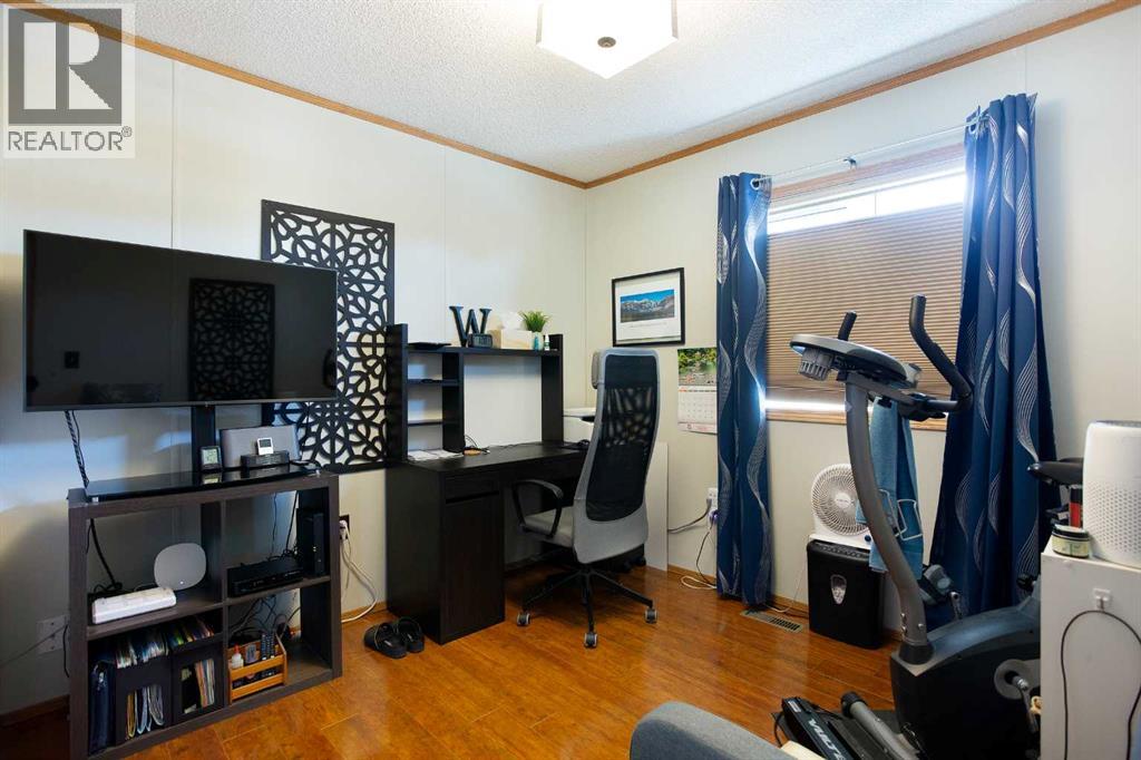 Single Family House Mobile Home for Sale in   Arbour Lake Road NW Arbour Lake Calgary 