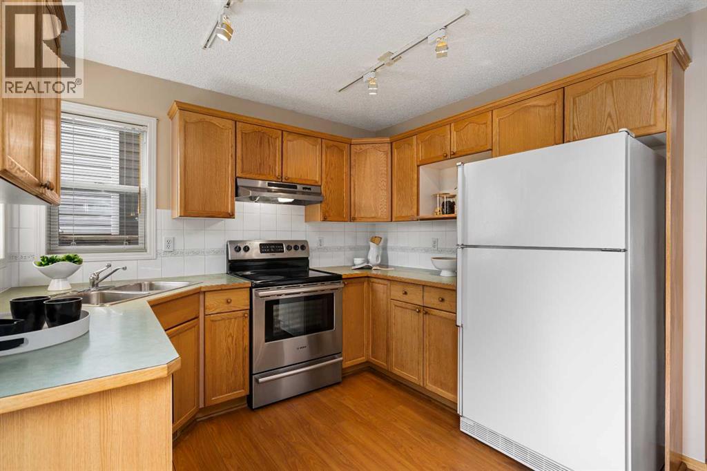 Single Family House for Sale in  Harvest Gold Circle NE Harvest Hills Calgary 