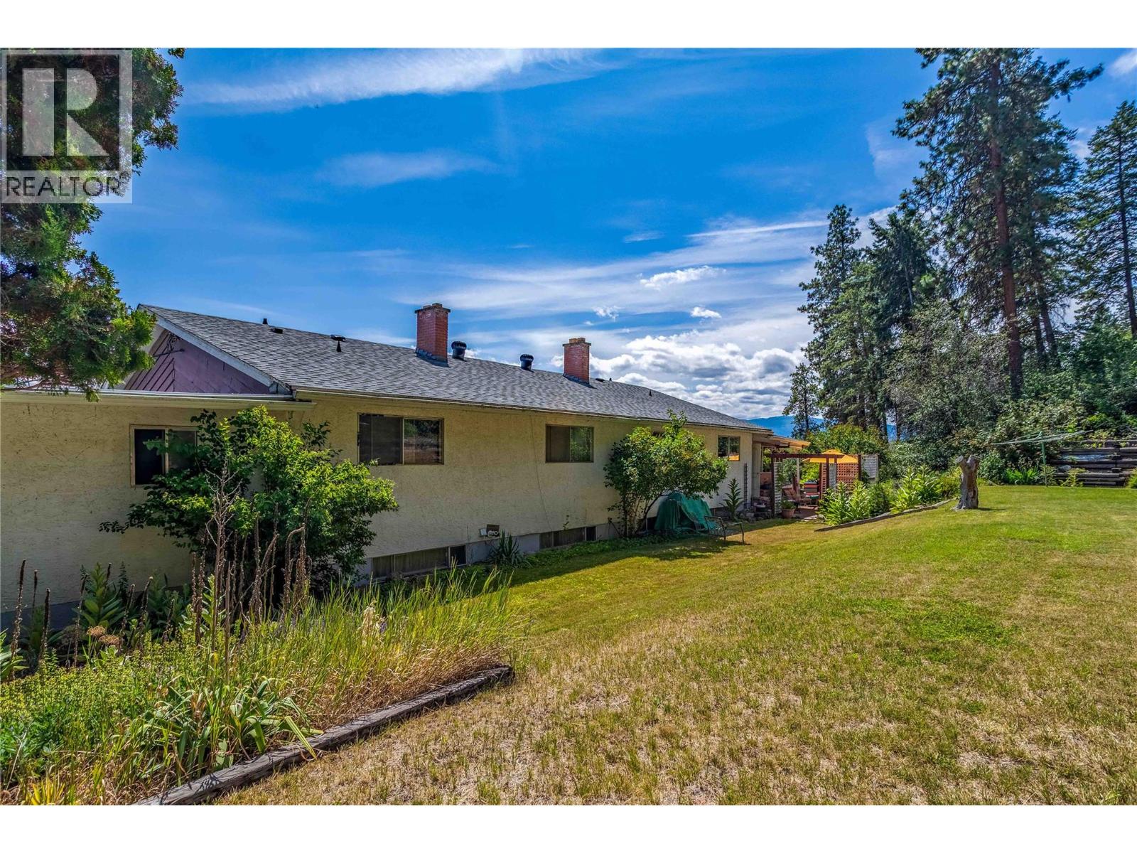  396 Moubray Road, Kelowna