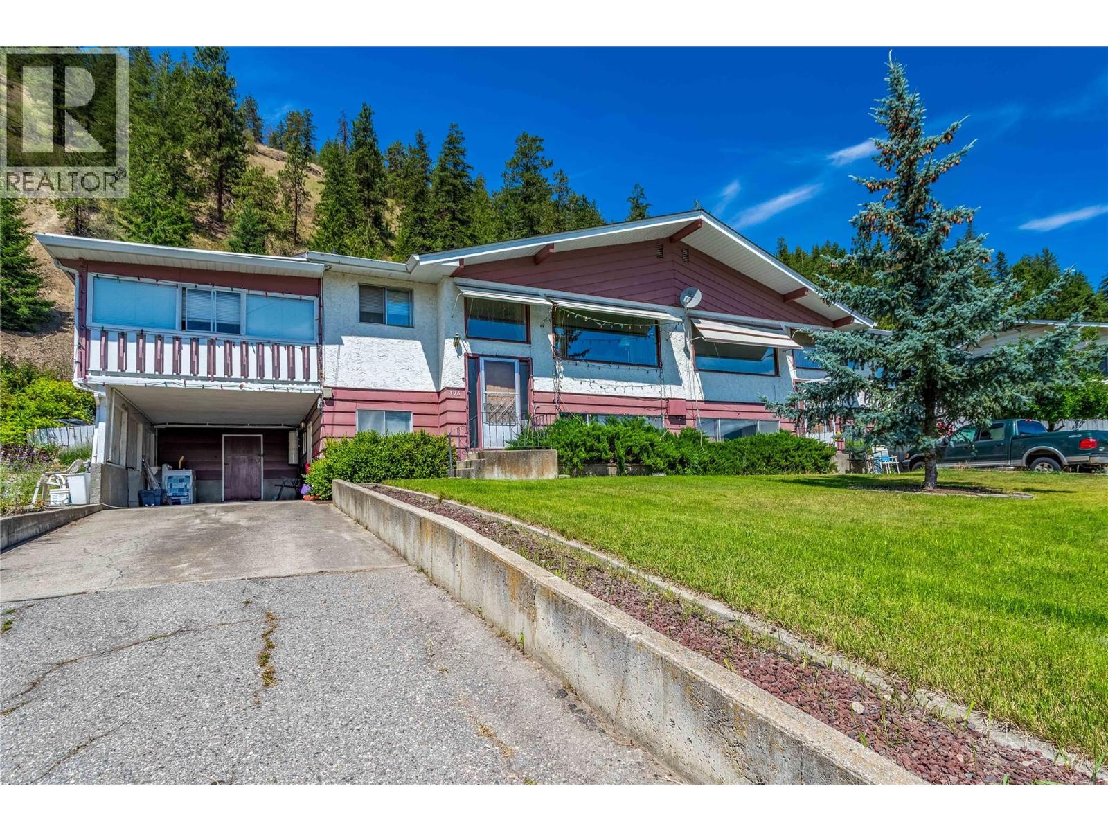  396 Moubray Road, Kelowna