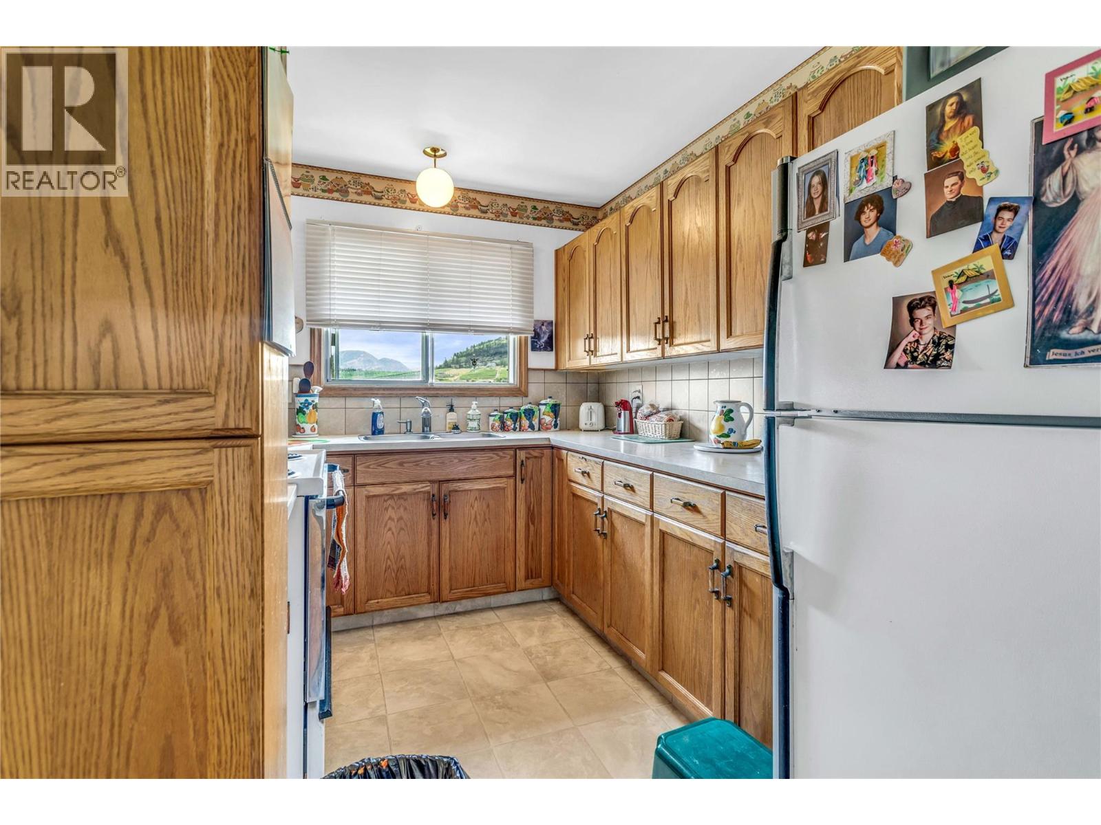  396 Moubray Road, Kelowna